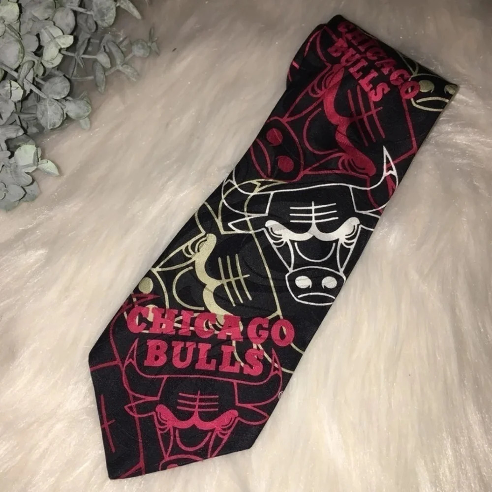 RM Sport CHICAGO BULLS Men’s Neck Tie